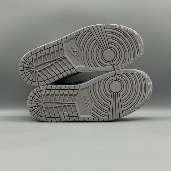 Nike Air Jordan 1 Mid Men's Size 8 College Grey Light Bone-White 554724-082 - Picture 9 of 12